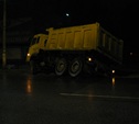 Да провались оно под землю! В Туле на Одоевском шоссе грузовик уходит под землю...