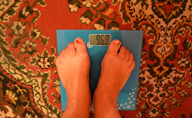 Люба Бузыкина похудела на килограмм и сфотографировалась на весах