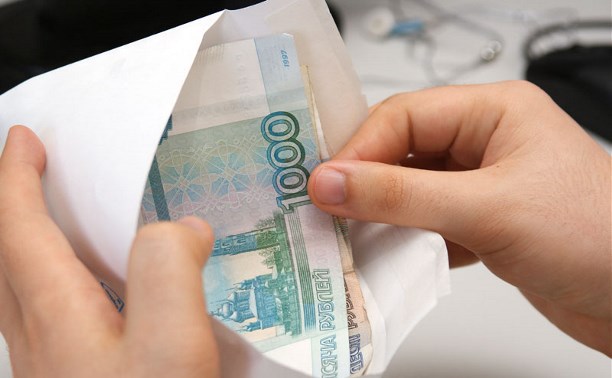 Социологи: каждый третий россиянин получает зарплату «в конверте»