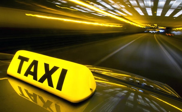 Мартышка и такси. Как в Туле легко в такси устроиться и успешно работать.