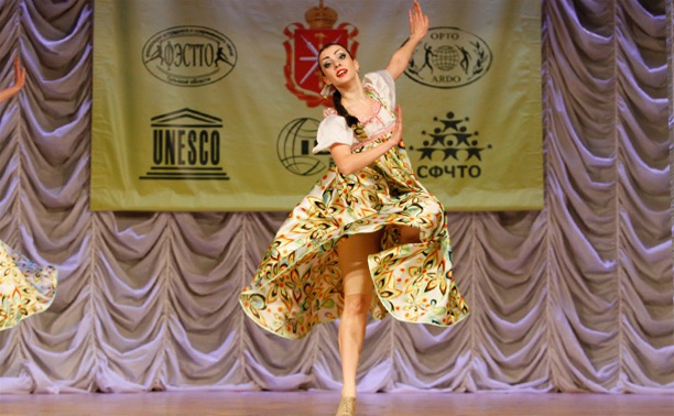 «Тулица» определила лучших исполнителей народных танцев