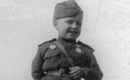 Солдатик: История туляка Сережи Алешкова, самого маленького героя войны