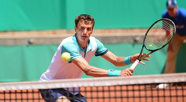 Андрей Кузнецов начал с победы на Roland Garros