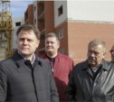 Владимир Груздев проинспектировал строительство домов в Скуратово