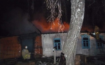 В Богородицком районе загорелись два соседних дома