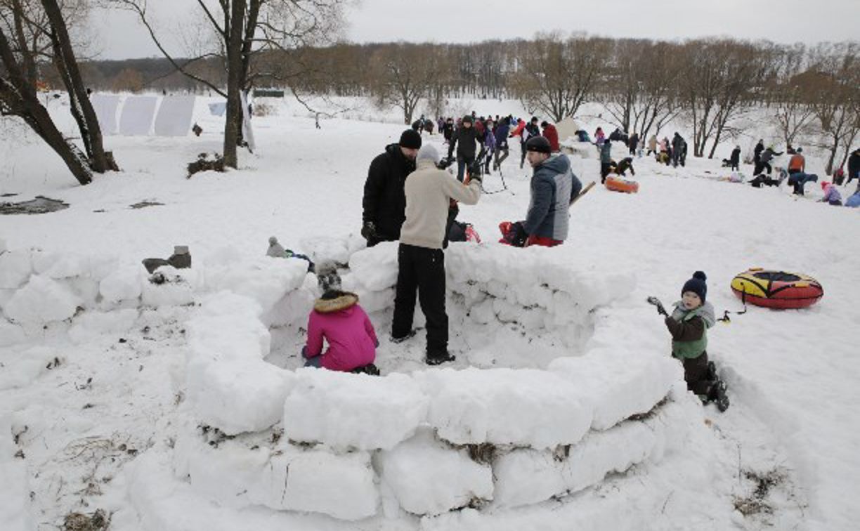 Туляков приглашают на соревнования по постройке снежных хижин
