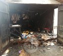 В Туле рядом с Фрунзенской ярмаркой сгорел гараж