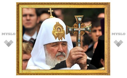 Патриарх Кирилл совершил литию на месте массовых расстрелов в урочище Сандармох в Карелии