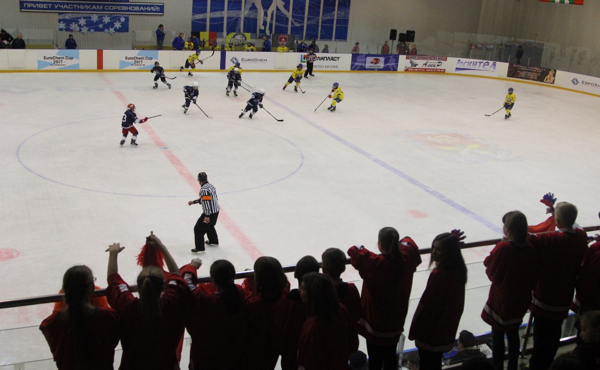 В Новомосковске стартовал Международный детский хоккейный турнир EuroChem Cup 2017