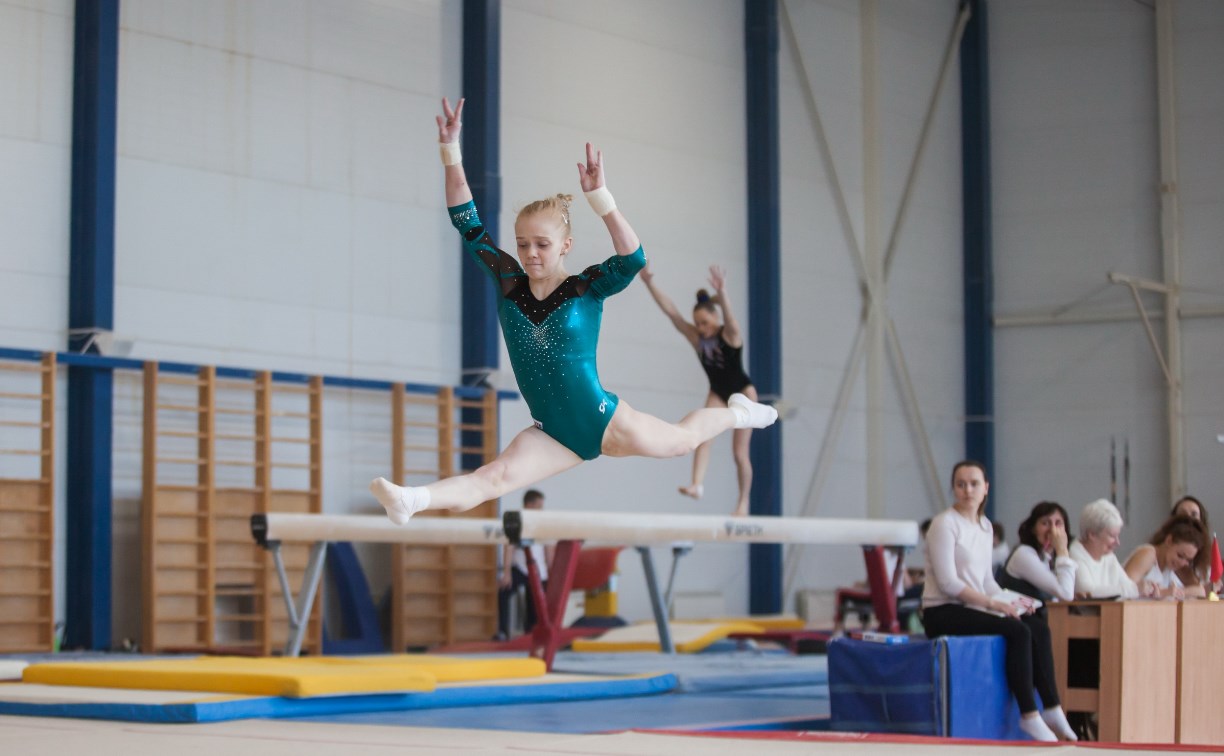В Туле юные гимнастки соревнуются на первенстве ЦФО: фоторепортаж