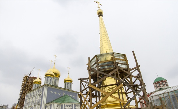 В апреле отрепетируют подъем шпиля на колокольню Тульского кремля