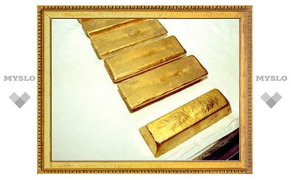 Инвесторы обошли ювелиров по спросу на золото