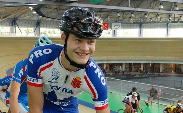 Тульский велогонщик установил рекорд России