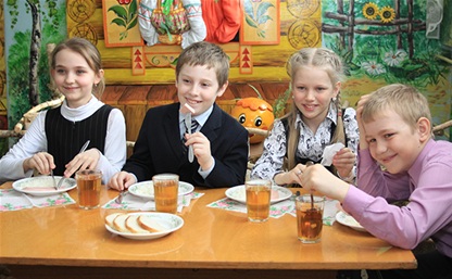 Чем будут кормить детей в школьных столовых Тулы и области с 1 сентября?