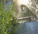 При пожаре в Новомедвенском поселке пострадал человек