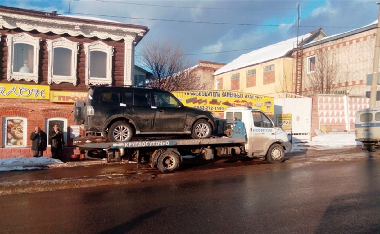 Из-за долгов по кредиту приставы арестовали автомобиль жительницы Алексина