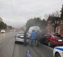 В Туле на улице Октябрьской столкнулись «Форд» и «Опель»