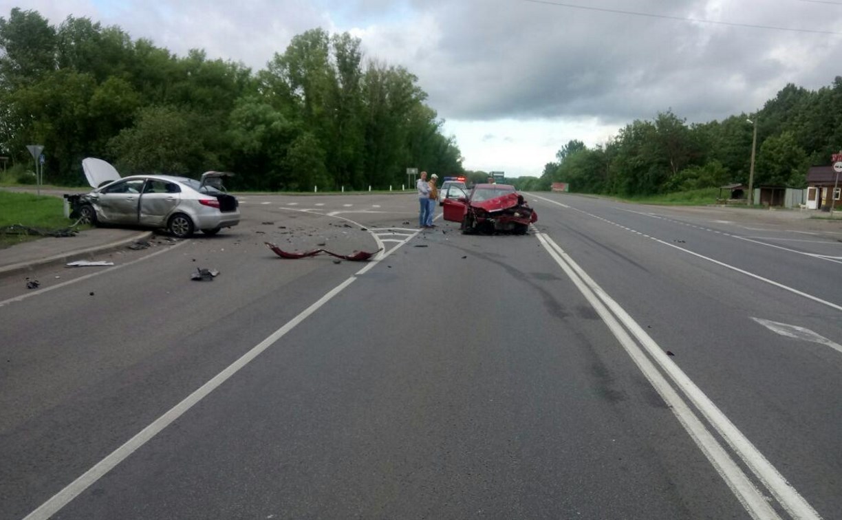 В Тульской области на трассе в лобовом столкновении пострадали несколько человек