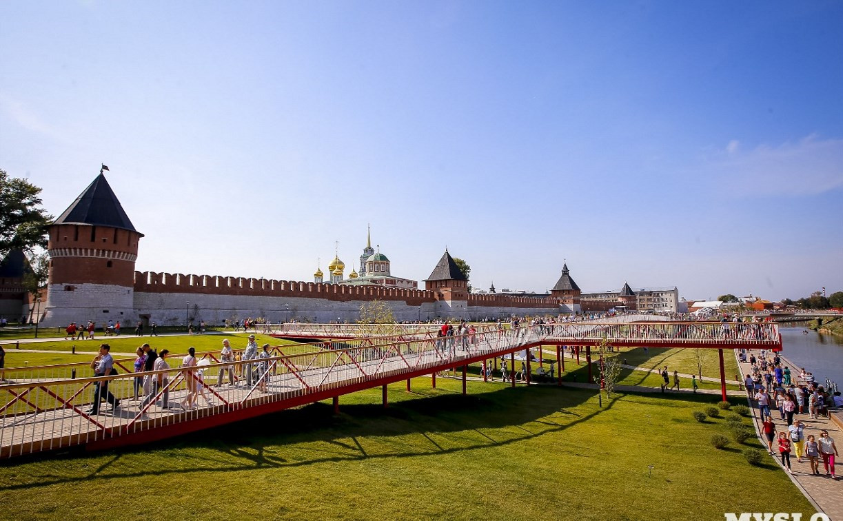 На Казанской набережной в Туле на всё лето откроется выставка живописи