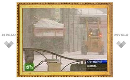 Британцы позавидовали снегоуборочным машинам мэрии Москвы