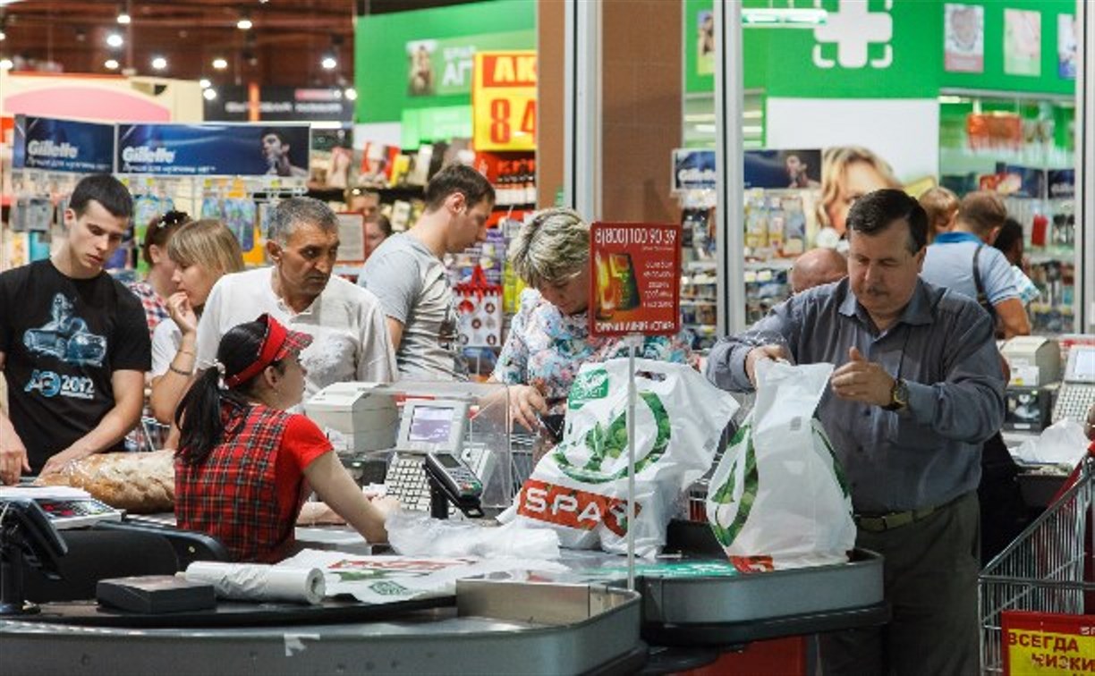 Россияне стали больше покупать отечественные продукты и экономить на еде