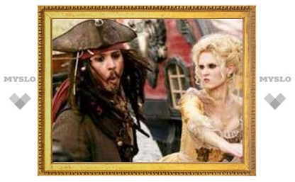 Третьи "Пираты" стали самым кассовым голливудским фильмом в России