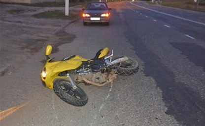 На трассе под Тулой автоледи сбила мотоциклиста
