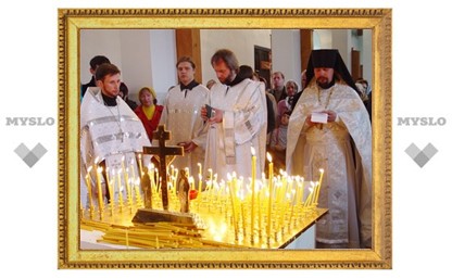 В этом году православные верующие отметят Троицкую родительскую субботу на неделю раньше обычного