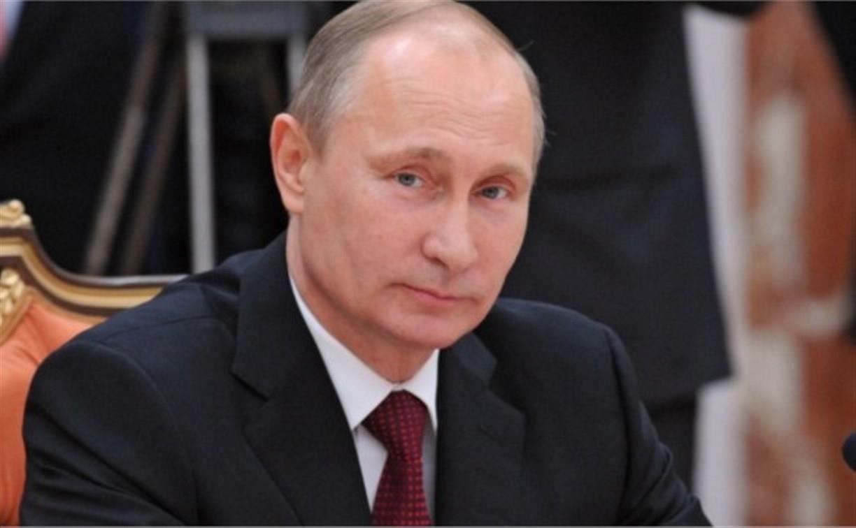 Владимир Путин наградил 12 тульских медиков орденом Пирогова