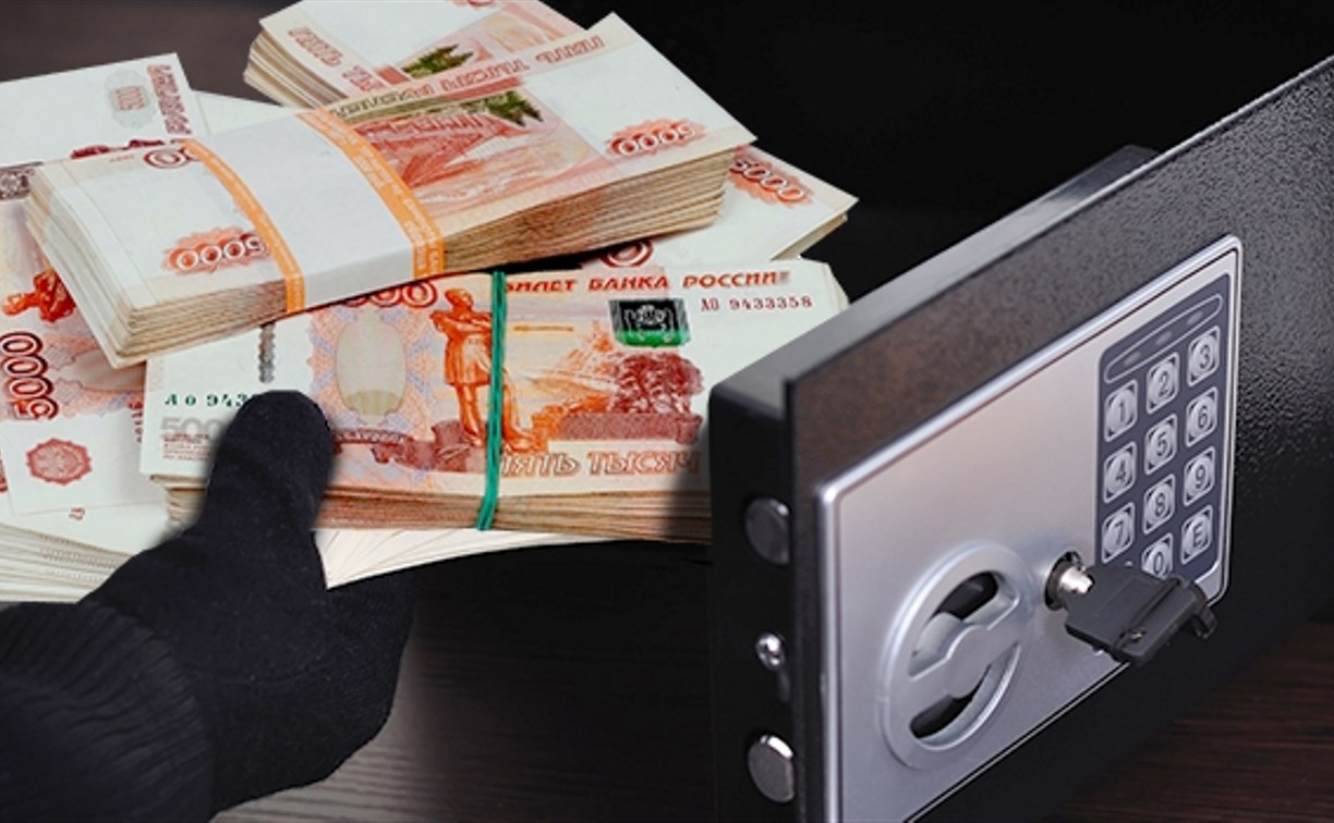 Житель Волгограда украл в тульской турфирме 300 000 рублей