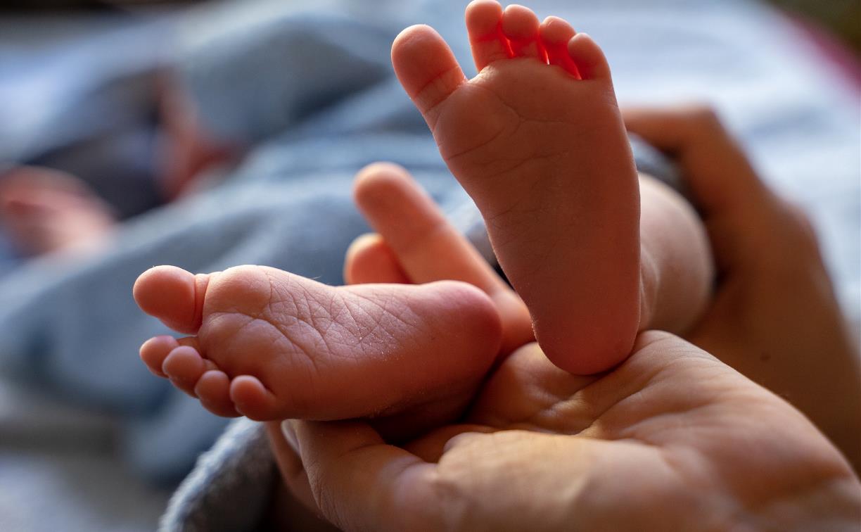 Первый новорожденный 2021 года в Тульской области — мальчик