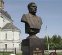 В Туле открыли памятник бывшему директору Машзавода