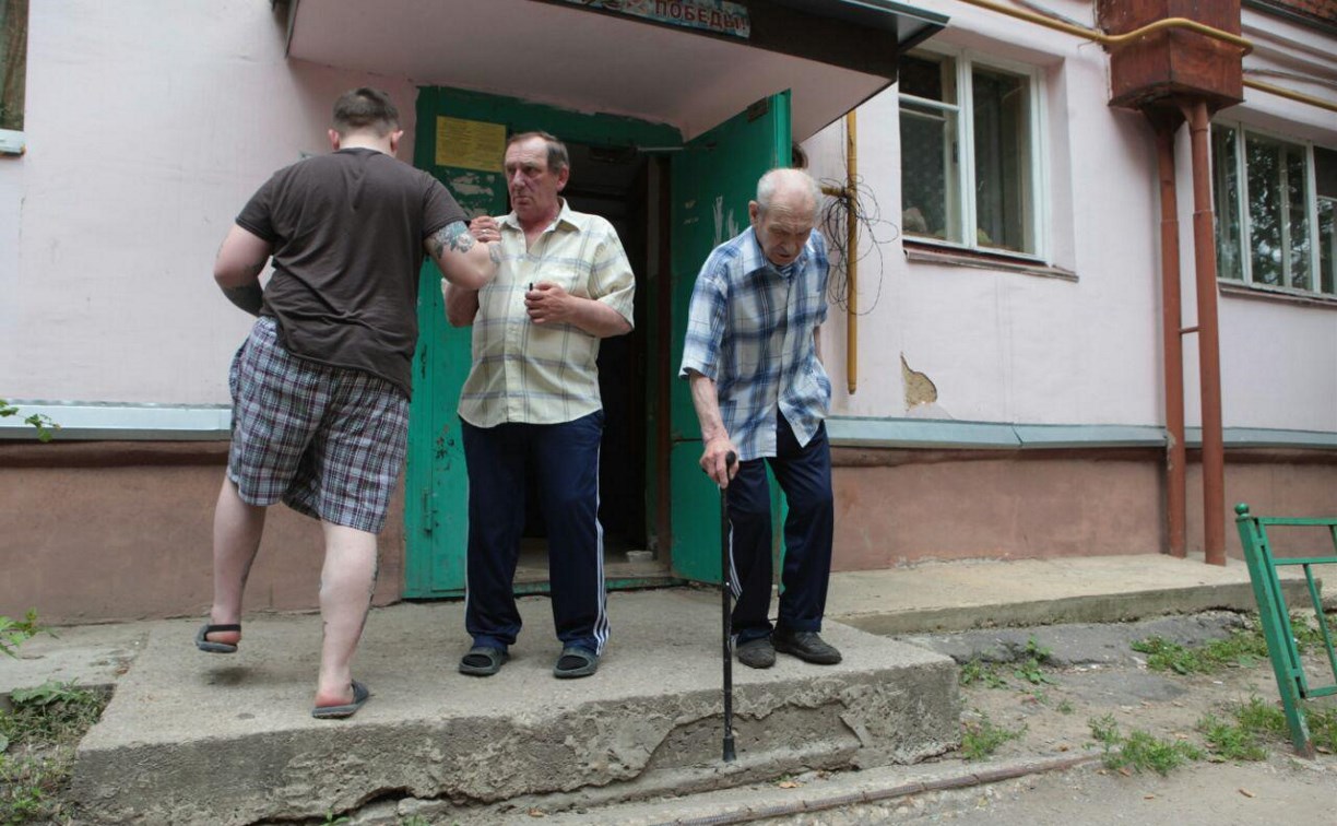 Ступеньки в доме по улице Шухова в Туле отремонтируют в августе 