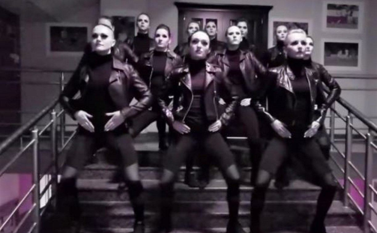 Танцовщицы из группы поддержки «Арсенала» присоединились к популярному челленджу: видео