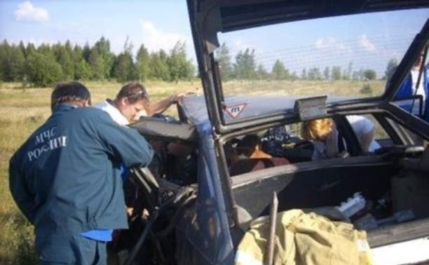 В результате ДТП под Кимовском водителя «Москвича» зажало в автомобиле