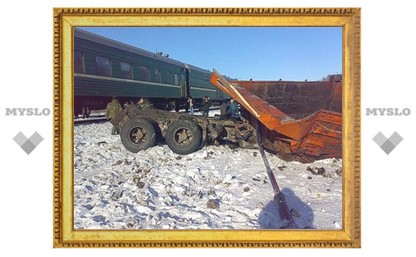В поезде, который столкнулся с КамАЗом, из Дагестана в Тулу ехали полицейские