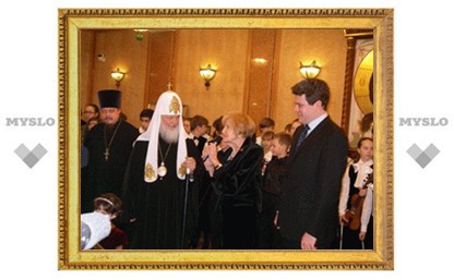 Патриарх Кирилл благословил одаренных детей Москвы