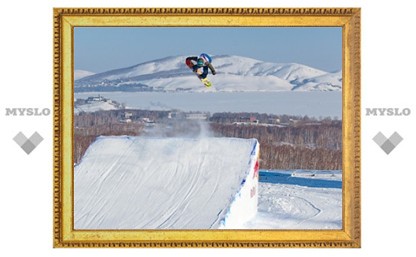 В международных соревнованиях по сноуборду второе место досталось новосибирцу