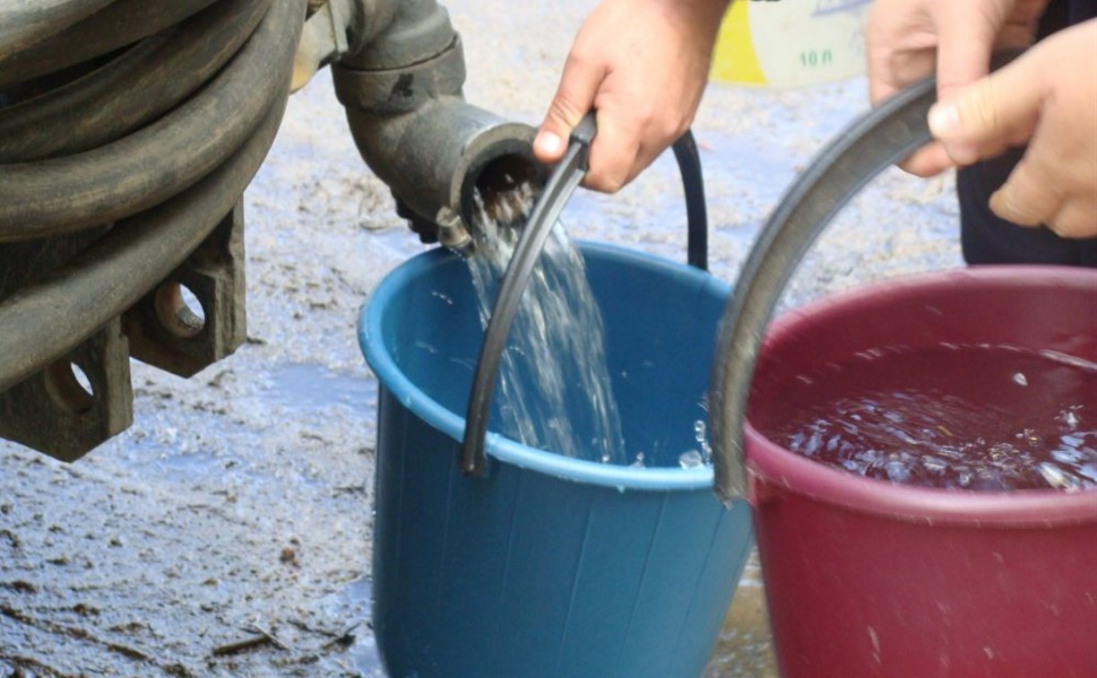 В Пролетарском округе Тулы раздают техническую и питьевую воду