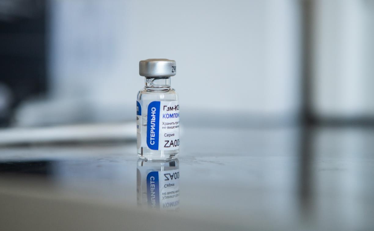 В двух тульских больницах за деньги проводили «поддельную» вакцинацию