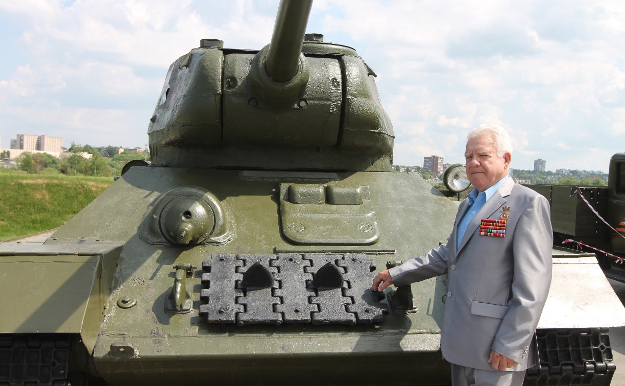 Тульские ветераны Великой Отечественной побывали в парке «Патриот»