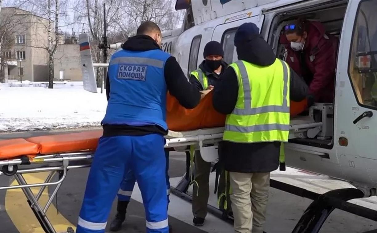 Тульская бригада санавиации доставила в больницу 69-летнего алексинца