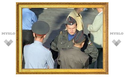 Каждый седьмой россиянин видит в милиционерах героев