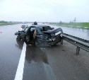 На М4 водитель ВАЗа врезался в дорожное ограждение
