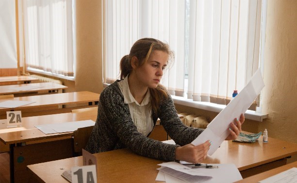 В России определили пять направлений для итоговых сочинений в школах