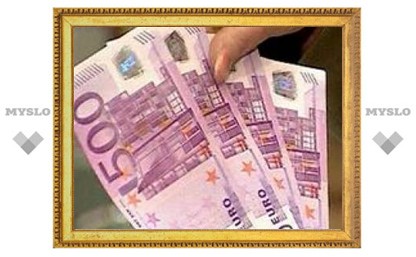 Евро достиг рекордной отметки: за него дают 1,6 доллара
