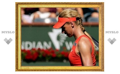 Дементьева проиграла Энен во втором круге Australian Open