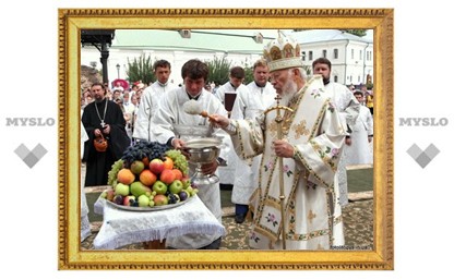 Блаженнейший митрополит Киевский и всея Украины Владимир совершил Литургию в Киево-Печерской лавре