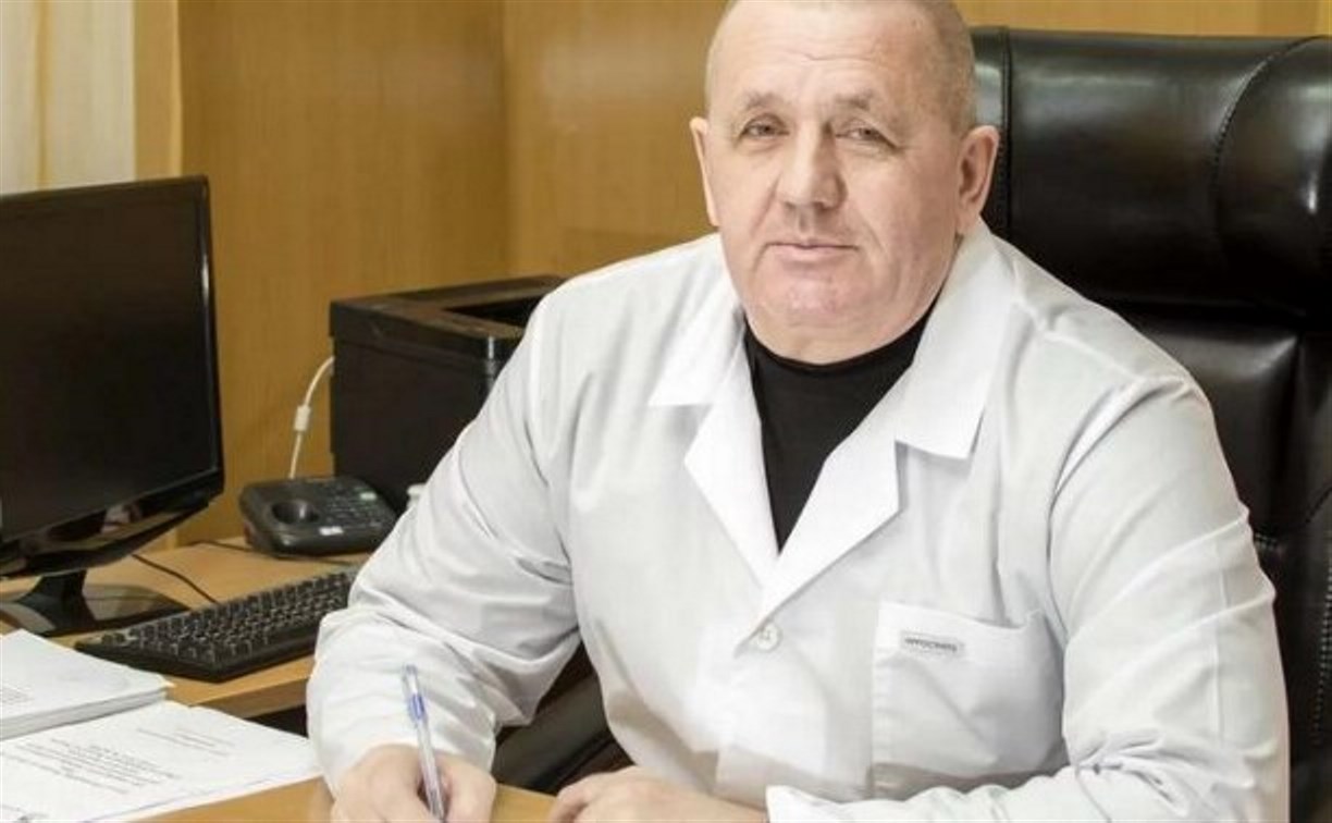 Исполняющего обязанности главврача Суворовской ЦРБ обвиняют во взятке