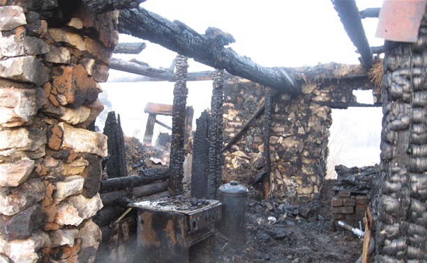 В Богородицком районе при пожаре погиб 13-летний ребенок